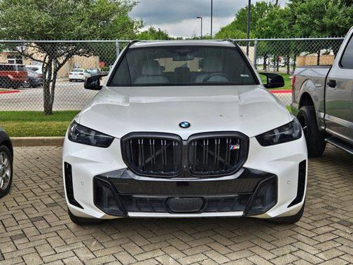 2024 BMW X5 M60i