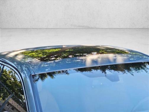 2023 BMW 330 330i