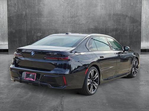 2025 BMW i7 eDrive50