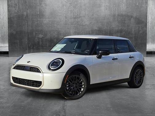 2025 MINI Hardtop Cooper