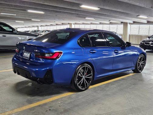 Portimao Blue Metallic 2023 BMW 330 330i