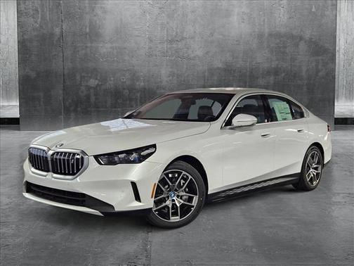 2024 BMW i5 eDrive40