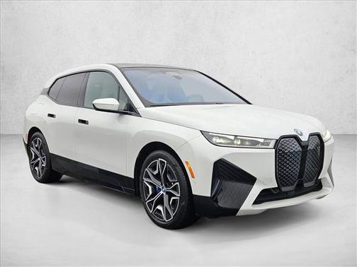 2023 BMW iX M60