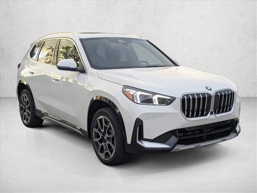 Alpine White 2026 BMW X1 xDrive28i