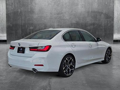 2025 BMW 330 i