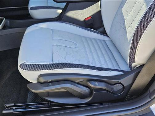 2025 MINI Hardtop Cooper
