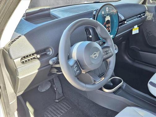 2025 MINI Hardtop Cooper