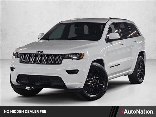 Bright White Clearcoat 2021 Jeep Grand Cherokee Laredo