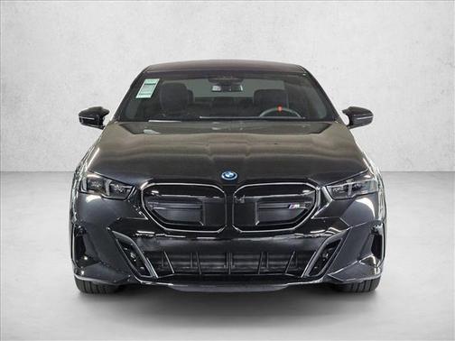 Black Sapphire Metallic 2026 BMW i5 M60