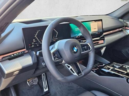 2026 BMW 530 i xDrive