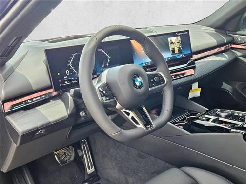 Carbon Black Metallic 2026 BMW 530 530i