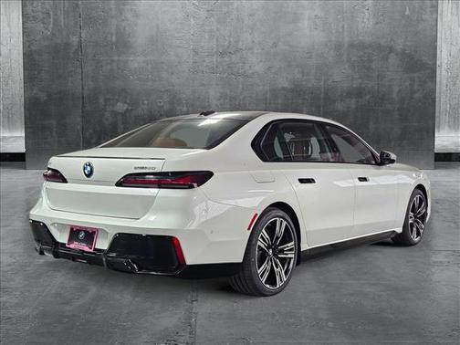 2025 BMW i7 eDrive50