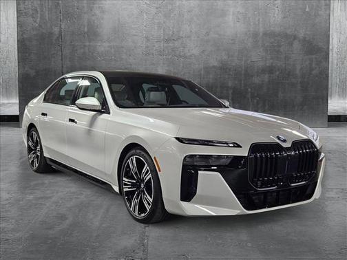 2025 BMW i7 xDrive60