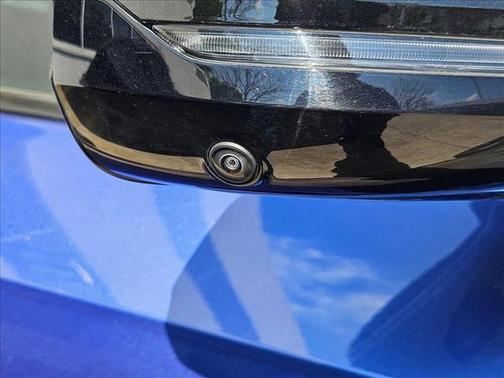 Portimao Blue Metallic 2024 BMW X1 xDrive28i