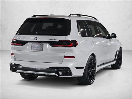 2026 BMW X7 xDrive40i