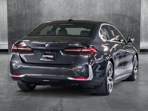 2024 BMW i5 eDrive40