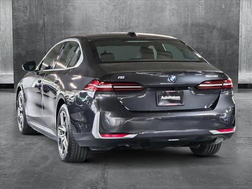 2024 BMW i5 eDrive40