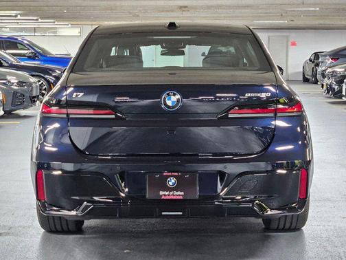2025 BMW i7 eDrive50
