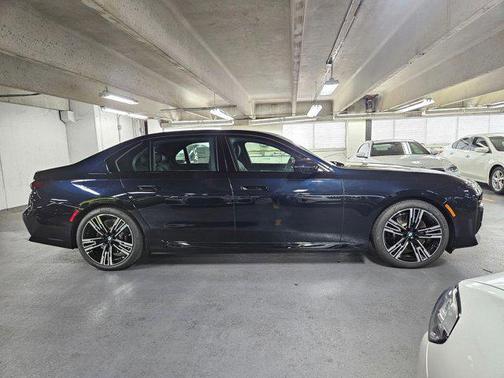 2025 BMW i7 eDrive50