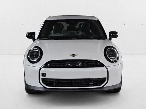 Nanuq White Metallic 2026 MINI Hardtop Cooper