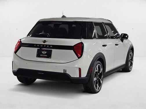 Nanuq White Metallic 2026 MINI Hardtop Cooper