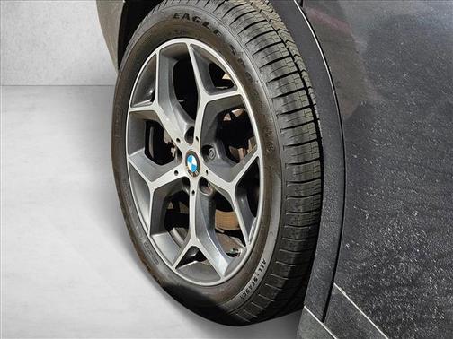 Mineral Grey Metallic 2019 BMW X1 sDrive28i