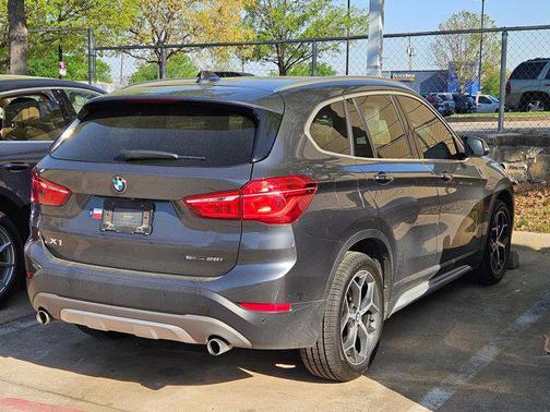 Mineral Grey Metallic 2019 BMW X1 sDrive28i