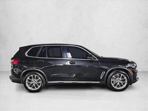 Black Sapphire Metallic 2019 BMW X5 xDrive40i