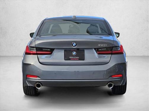 2025 BMW 330 330i Sedan