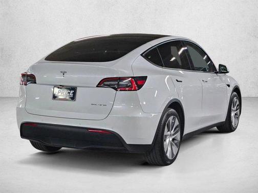 Pearl White Multi-Coat 2021 Tesla Model Y Long Range Dual Motor All-Wheel Drive