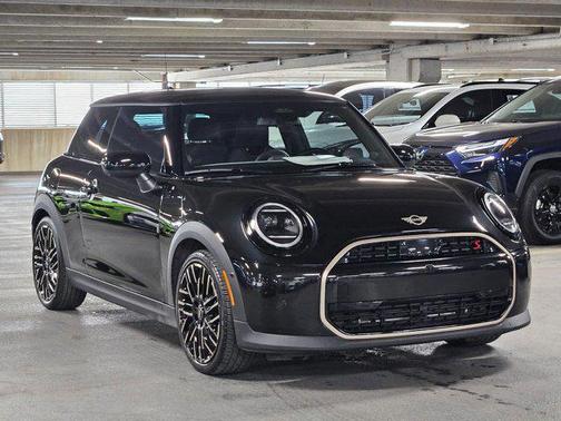 Midnight Black II Metallic 2025 MINI Hardtop Cooper S