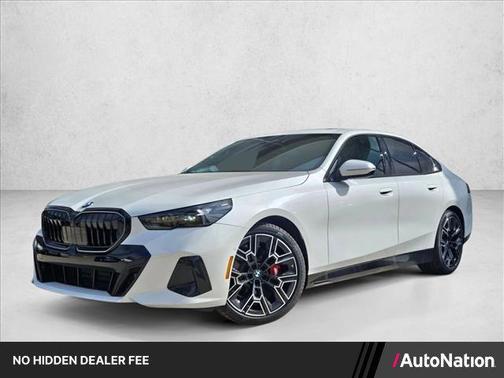 Mineral White Metallic 2026 BMW 530 530i