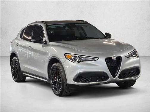 2020 Alfa Romeo Stelvio Base