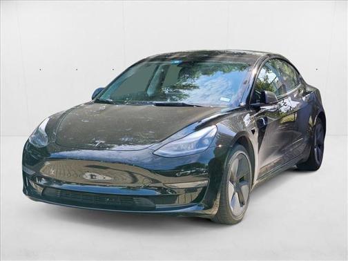 2022 Tesla Model 3 Standard Range