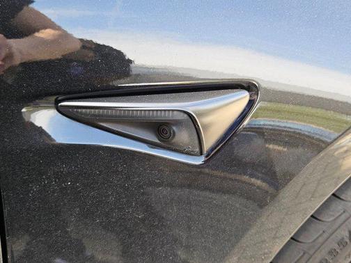 2022 Tesla Model 3 Standard Range