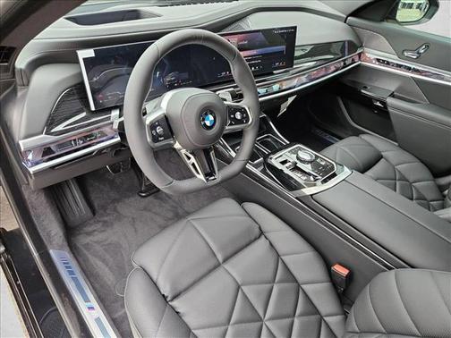 Black Sapphire Metallic 2026 BMW 740 xDrive