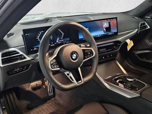 Mineral White Metallic 2026 BMW 230 230i