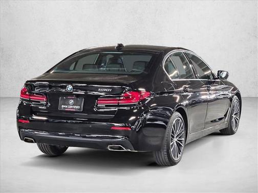 2022 BMW 530 i