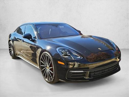 2020 Porsche Panamera RWD