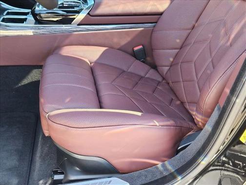 2025 BMW i7 eDrive50