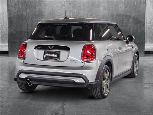 2024 MINI Hardtop Cooper