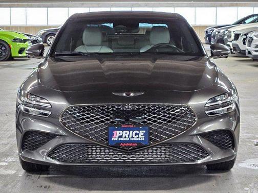 Makalu Gray 2024 Genesis G70 3.3T RWD Sport Advanced
