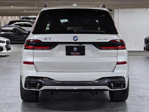 2026 BMW X7 xDrive40i