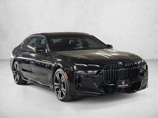 2024 BMW 740 740i