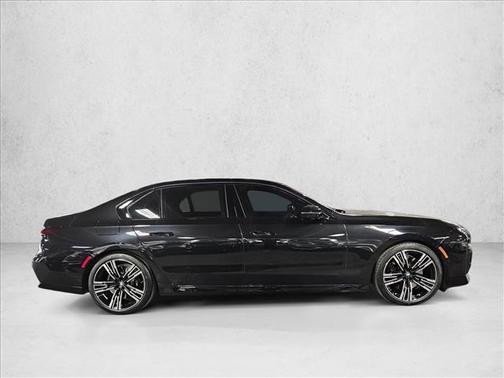 2024 BMW 740 740i