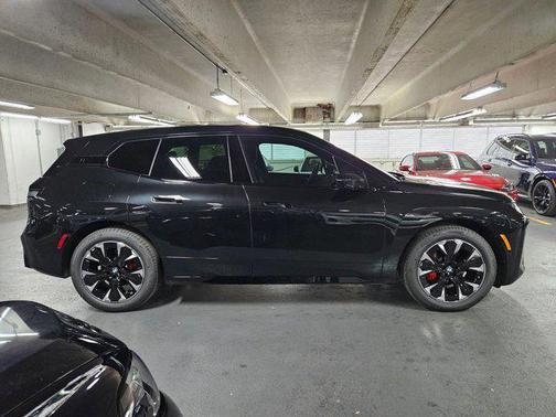 2026 BMW iX xDrive45