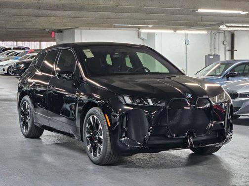 2026 BMW iX xDrive45