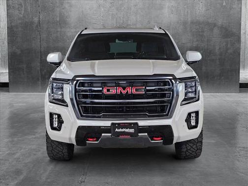 2024 GMC Yukon 4WD AT4