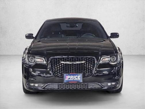 2016 Chrysler 300 S