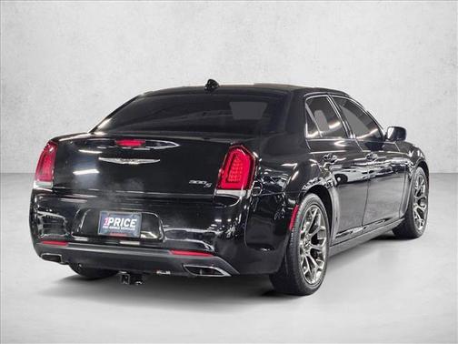 2016 Chrysler 300 S